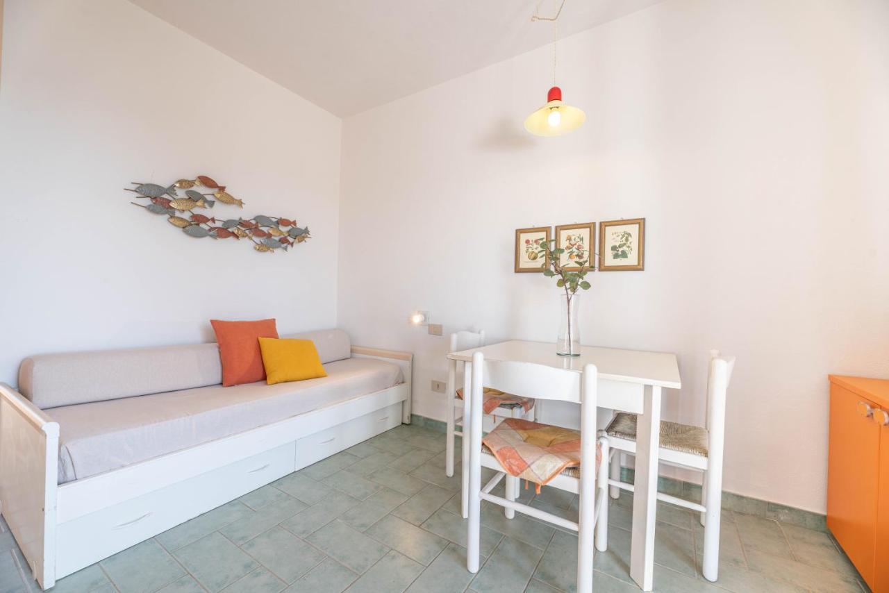 Apartments La Turistica กาโปลิเวรี ภายนอก รูปภาพ